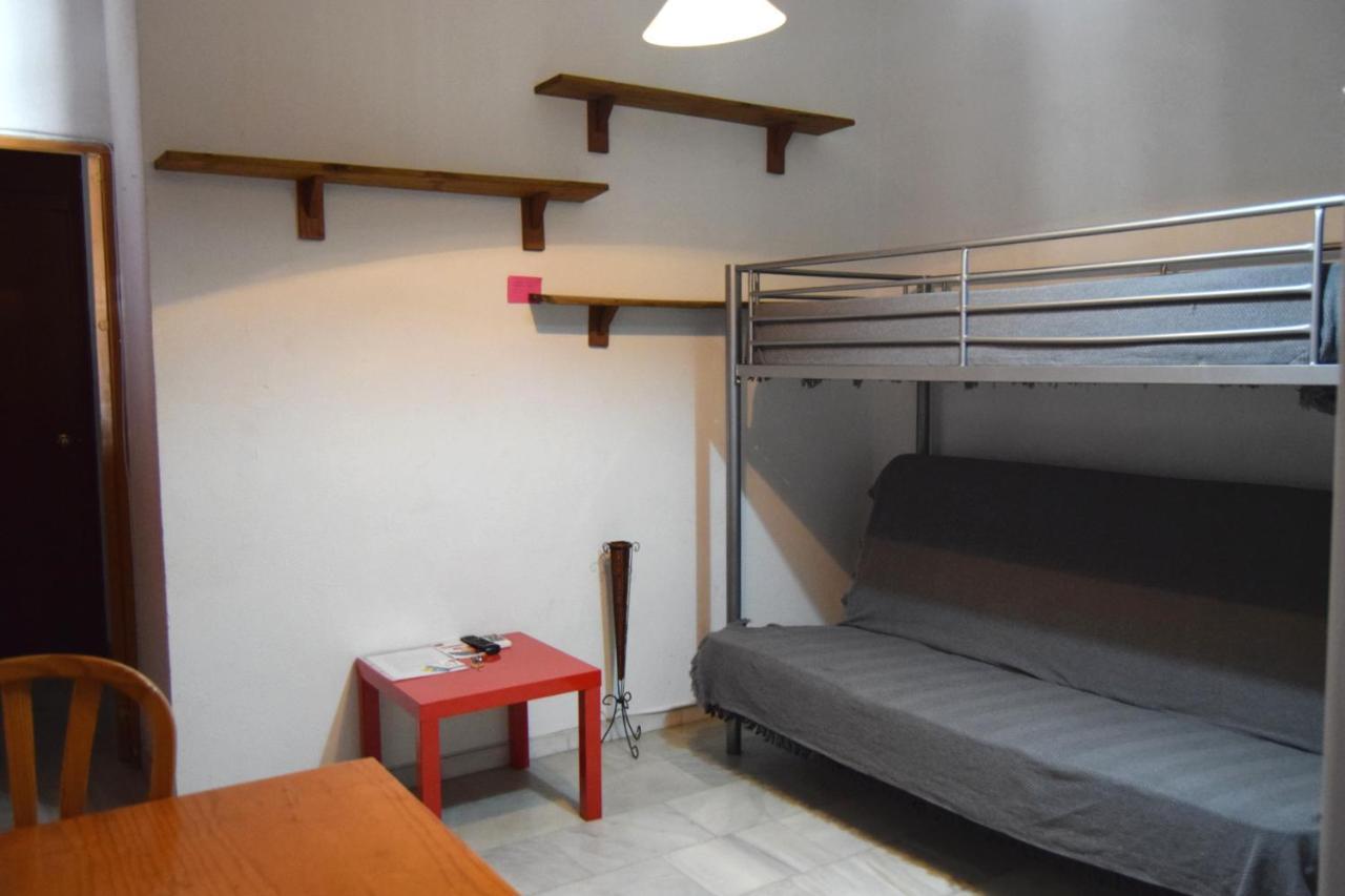 Apartamento Feria 2 Apartman Sevilla Kültér fotó