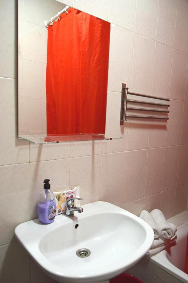 Apartamento Feria 2 Apartman Sevilla Kültér fotó