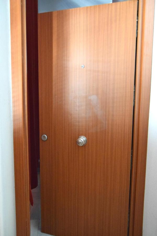 Apartamento Feria 2 Apartman Sevilla Kültér fotó